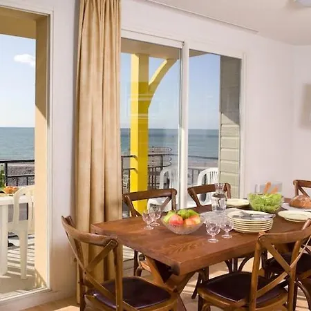 Comfortably Furnished With A Sea View * Cayeux-sur-Mer